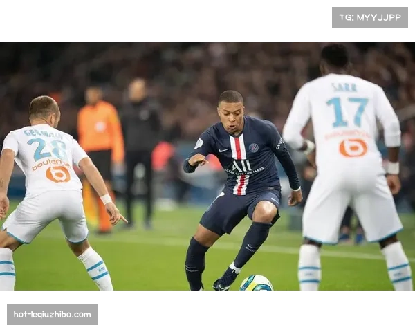 巴黎FC3-3战平里昂 升班马展现顽强斗志